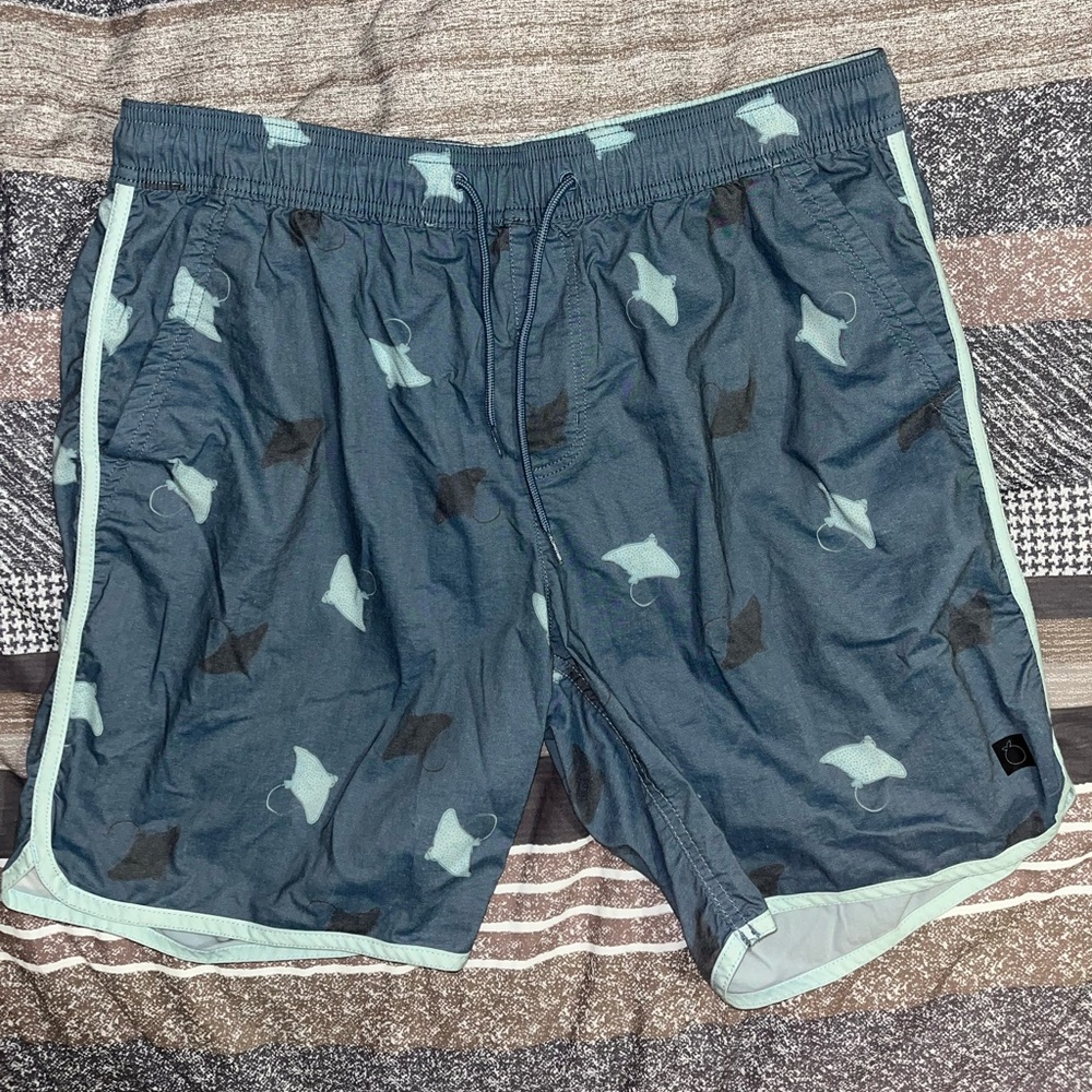 Flomotion short